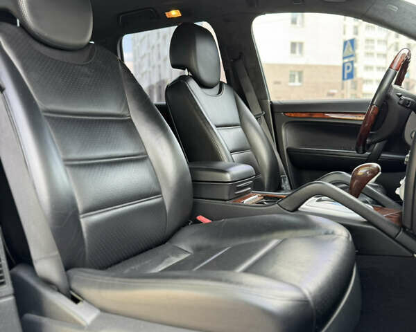Черный Порше Каен, объемом двигателя 4.81 л и пробегом 123 тыс. км за 14900 $, фото 20 на Automoto.ua
