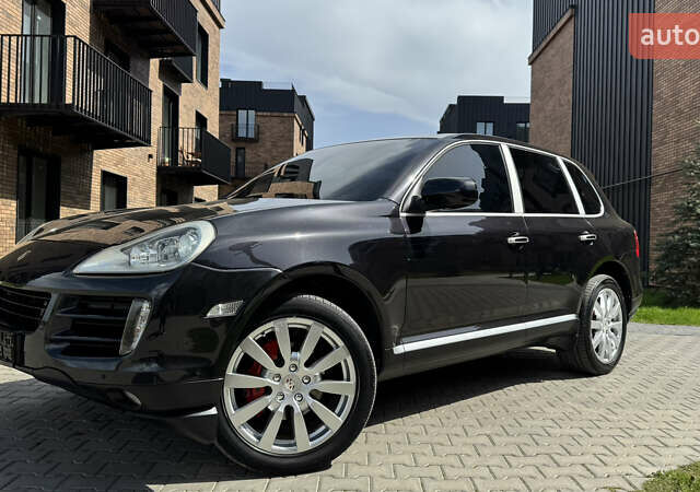 Черный Порше Каен, объемом двигателя 3 л и пробегом 165 тыс. км за 15888 $, фото 13 на Automoto.ua