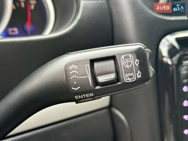 Черный Порше Каен, объемом двигателя 4.8 л и пробегом 170 тыс. км за 8999 $, фото 42 на Automoto.ua