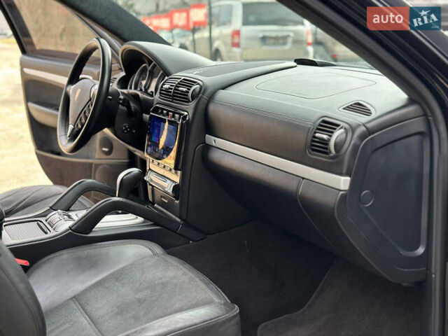 Черный Порше Каен, объемом двигателя 4.8 л и пробегом 170 тыс. км за 8999 $, фото 27 на Automoto.ua