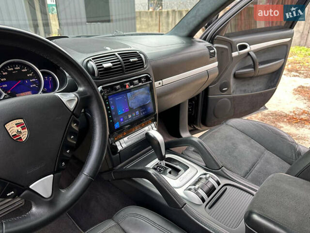 Черный Порше Каен, объемом двигателя 4.8 л и пробегом 170 тыс. км за 8999 $, фото 15 на Automoto.ua