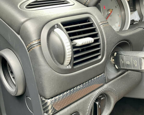 Черный Порше Каен, объемом двигателя 4.81 л и пробегом 120 тыс. км за 18500 $, фото 21 на Automoto.ua
