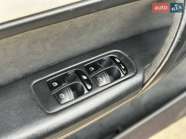 Черный Порше Каен, объемом двигателя 4.8 л и пробегом 170 тыс. км за 8999 $, фото 18 на Automoto.ua