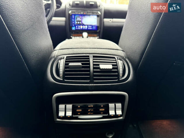 Чорний Порше Cayenne, об'ємом двигуна 4.81 л та пробігом 163 тис. км за 8999 $, фото 32 на Automoto.ua