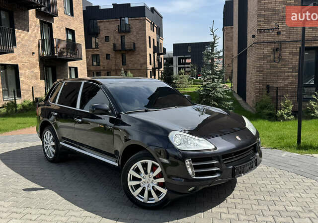 Черный Порше Каен, объемом двигателя 3 л и пробегом 165 тыс. км за 15888 $, фото 6 на Automoto.ua