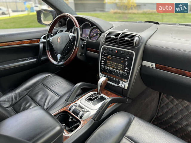 Черный Порше Каен, объемом двигателя 4.81 л и пробегом 123 тыс. км за 14900 $, фото 19 на Automoto.ua