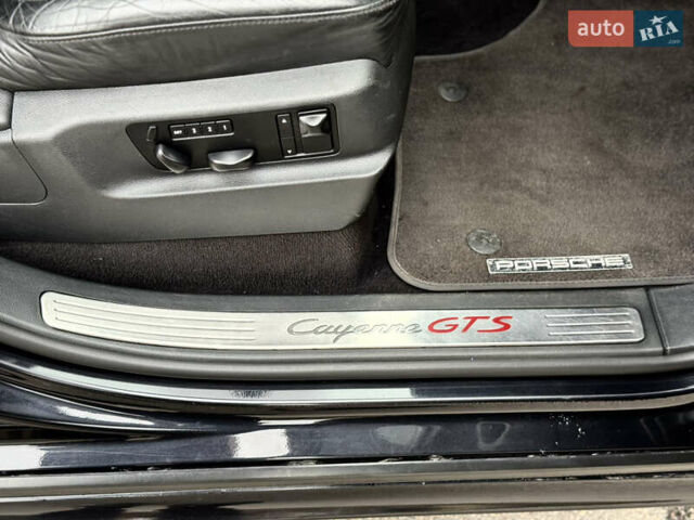 Чорний Порше Cayenne, об'ємом двигуна 4.81 л та пробігом 163 тис. км за 8999 $, фото 22 на Automoto.ua