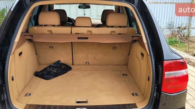 Чорний Порше Cayenne, об'ємом двигуна 3.6 л та пробігом 136 тис. км за 13500 $, фото 8 на Automoto.ua