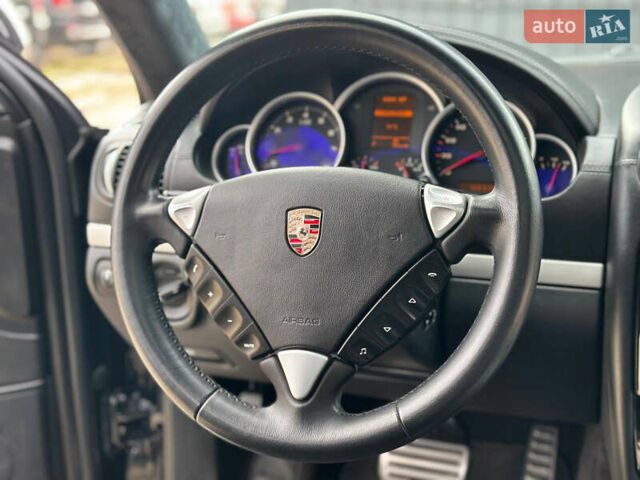 Черный Порше Каен, объемом двигателя 4.8 л и пробегом 170 тыс. км за 8999 $, фото 36 на Automoto.ua