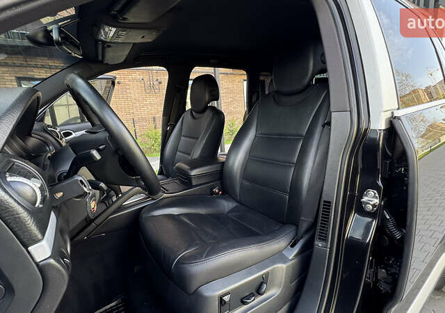 Черный Порше Каен, объемом двигателя 3 л и пробегом 165 тыс. км за 15888 $, фото 46 на Automoto.ua