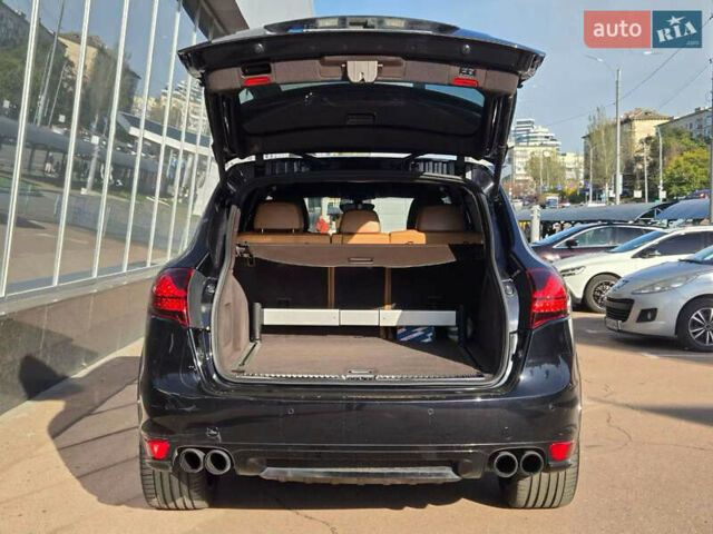 Чорний Порше Cayenne, об'ємом двигуна 4.8 л та пробігом 105 тис. км за 25900 $, фото 9 на Automoto.ua