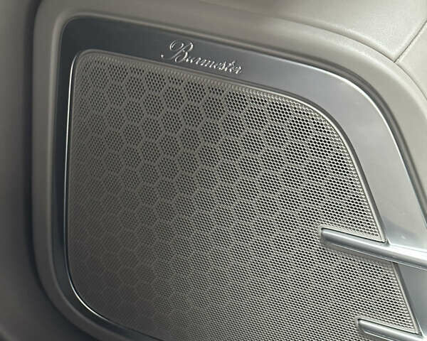 Чорний Порше Cayenne, об'ємом двигуна 4.8 л та пробігом 103 тис. км за 31000 $, фото 17 на Automoto.ua