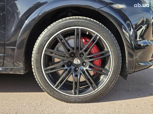 Черный Порше Каен, объемом двигателя 4.8 л и пробегом 105 тыс. км за 25900 $, фото 20 на Automoto.ua