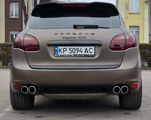 Черный Порше Каен, объемом двигателя 4.8 л и пробегом 164 тыс. км за 14500 $, фото 6 на Automoto.ua