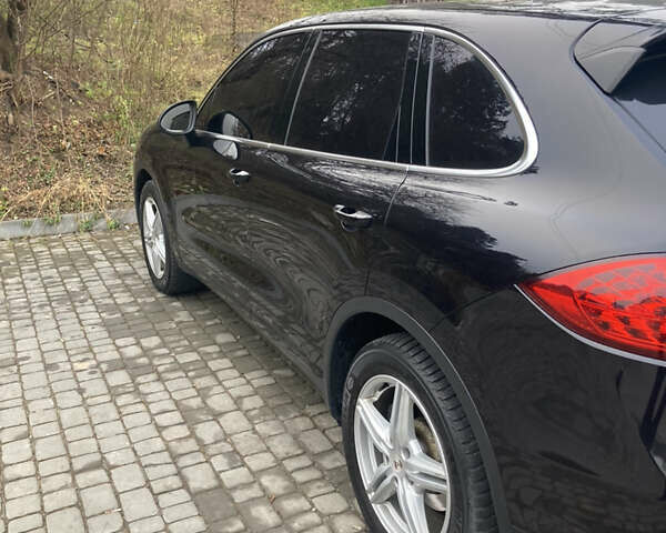 Чорний Порше Cayenne, об'ємом двигуна 3.6 л та пробігом 260 тис. км за 22000 $, фото 4 на Automoto.ua