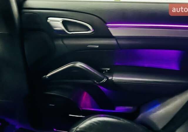 Чорний Порше Cayenne, об'ємом двигуна 4.8 л та пробігом 163 тис. км за 23800 $, фото 19 на Automoto.ua