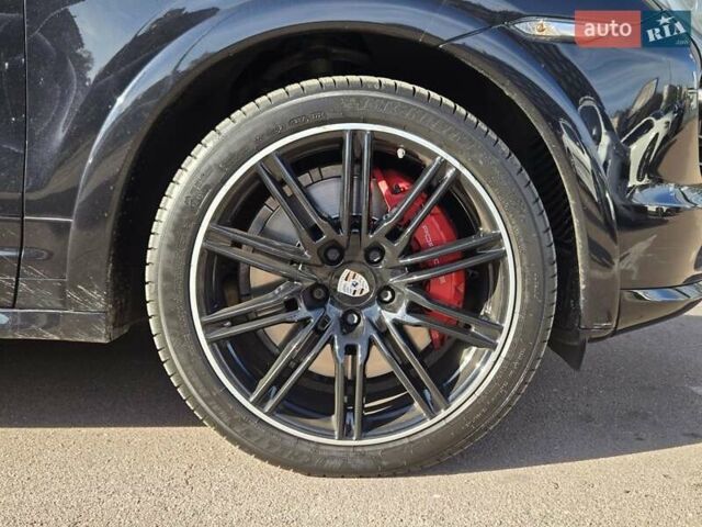 Порше Каен 2010 в Киеве на Automoto.ua Черный Порше Каен, объемом двигателя 4.8 л и пробегом 105 тыс. км за 26900 $, фото 20 на Automoto.ua