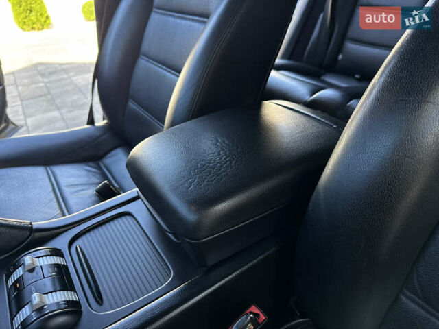 Чорний Порше Cayenne, об'ємом двигуна 3 л та пробігом 173 тис. км за 15850 $, фото 47 на Automoto.ua