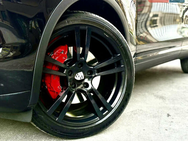 Чорний Порше Cayenne, об'ємом двигуна 4.8 л та пробігом 235 тис. км за 18999 $, фото 16 на Automoto.ua