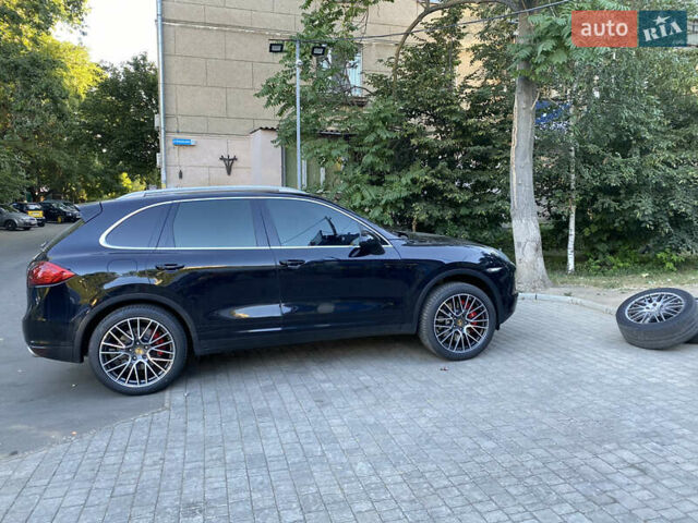 Чорний Порше Cayenne, об'ємом двигуна 4.8 л та пробігом 103 тис. км за 31000 $, фото 9 на Automoto.ua