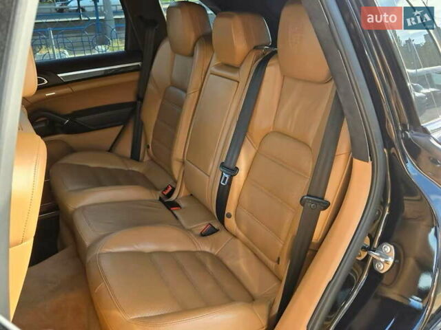 Чорний Порше Cayenne, об'ємом двигуна 4.8 л та пробігом 105 тис. км за 25900 $, фото 28 на Automoto.ua