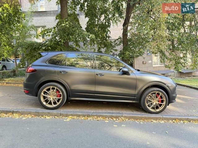 Чорний Порше Cayenne, об'ємом двигуна 4.8 л та пробігом 238 тис. км за 25555 $, фото 5 на Automoto.ua