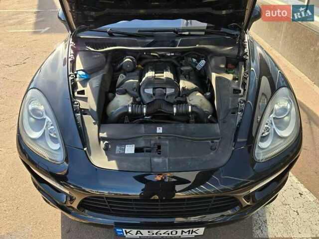 Чорний Порше Cayenne, об'ємом двигуна 4.8 л та пробігом 105 тис. км за 25900 $, фото 10 на Automoto.ua