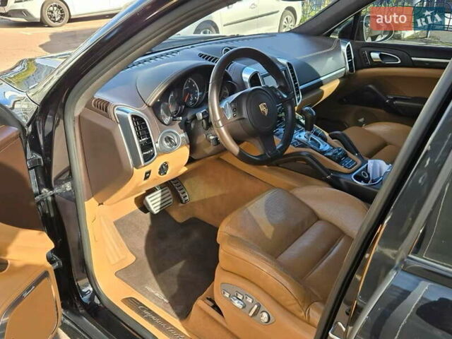 Чорний Порше Cayenne, об'ємом двигуна 4.8 л та пробігом 105 тис. км за 25900 $, фото 27 на Automoto.ua