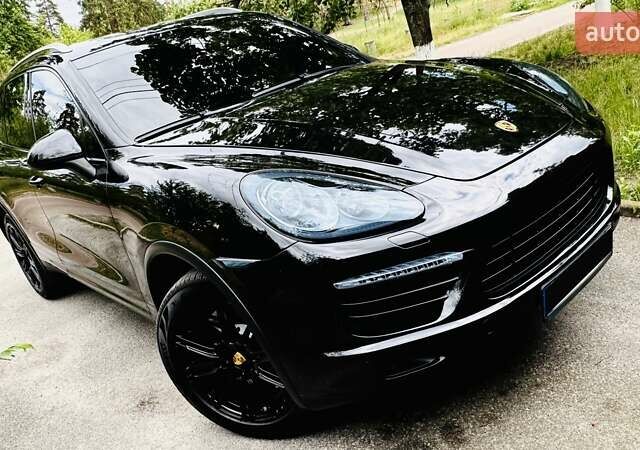 Чорний Порше Cayenne, об'ємом двигуна 4.8 л та пробігом 163 тис. км за 23800 $, фото 113 на Automoto.ua