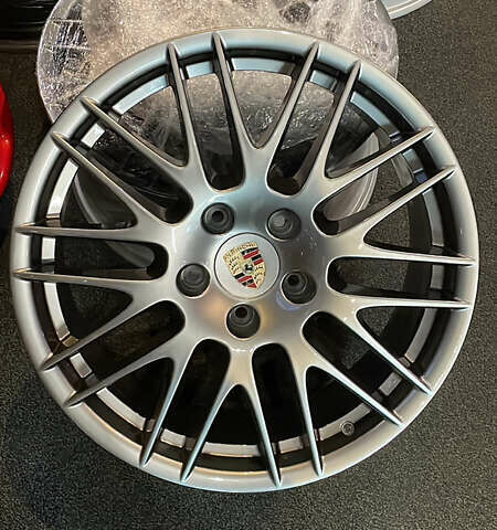 Чорний Порше Cayenne, об'ємом двигуна 4.8 л та пробігом 103 тис. км за 31000 $, фото 23 на Automoto.ua