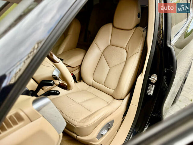 Чорний Порше Cayenne, об'ємом двигуна 4.8 л та пробігом 235 тис. км за 18999 $, фото 54 на Automoto.ua