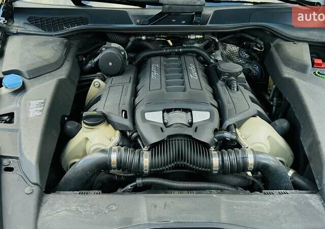 Чорний Порше Cayenne, об'ємом двигуна 4.8 л та пробігом 163 тис. км за 23800 $, фото 8 на Automoto.ua