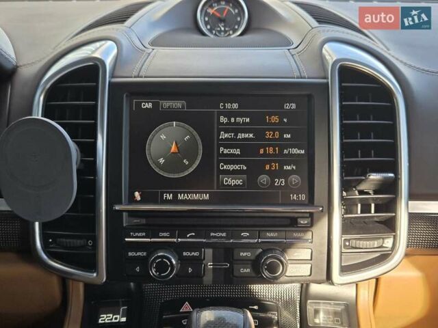 Порше Каен 2010 в Киеве на Automoto.ua Черный Порше Каен, объемом двигателя 4.8 л и пробегом 105 тыс. км за 26900 $, фото 29 на Automoto.ua