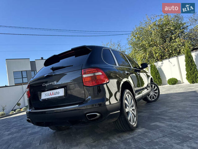 Чорний Порше Cayenne, об'ємом двигуна 3 л та пробігом 173 тис. км за 15850 $, фото 12 на Automoto.ua