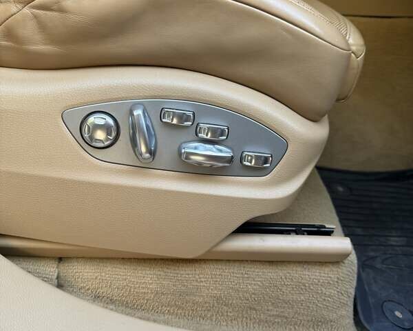 Чорний Порше Cayenne, об'ємом двигуна 4.8 л та пробігом 238 тис. км за 25555 $, фото 27 на Automoto.ua