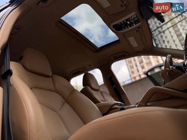 Чорний Порше Cayenne, об'ємом двигуна 4.8 л та пробігом 235 тис. км за 18999 $, фото 74 на Automoto.ua