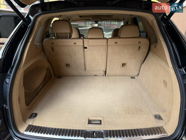 Чорний Порше Cayenne, об'ємом двигуна 4.8 л та пробігом 235 тис. км за 18999 $, фото 60 на Automoto.ua