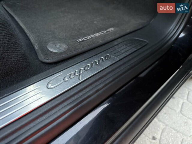 Черный Порше Каен, объемом двигателя 3.6 л и пробегом 263 тыс. км за 14500 $, фото 19 на Automoto.ua