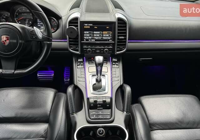 Чорний Порше Cayenne, об'ємом двигуна 4.8 л та пробігом 163 тис. км за 23800 $, фото 75 на Automoto.ua