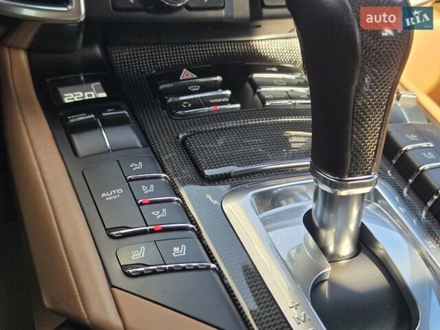 Порше Каен 2010 в Киеве на Automoto.ua Черный Порше Каен, объемом двигателя 4.8 л и пробегом 105 тыс. км за 26900 $, фото 32 на Automoto.ua