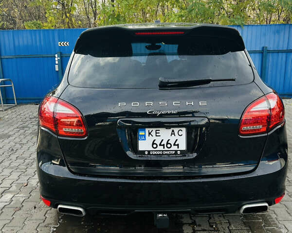 Черный Порше Каен, объемом двигателя 3.6 л и пробегом 210 тыс. км за 17000 $, фото 4 на Automoto.ua