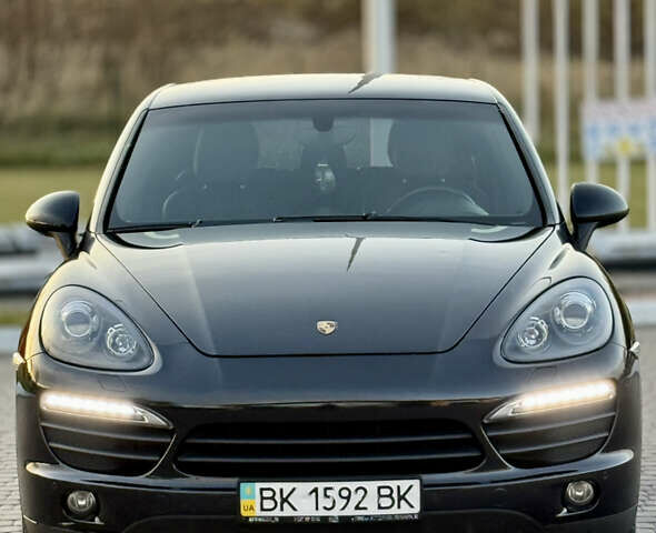 Чорний Порше Cayenne, об'ємом двигуна 4.8 л та пробігом 278 тис. км за 14999 $, фото 11 на Automoto.ua