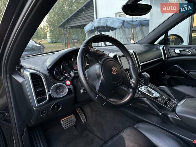 Чорний Порше Cayenne, об'ємом двигуна 4.8 л та пробігом 117 тис. км за 18500 $, фото 33 на Automoto.ua