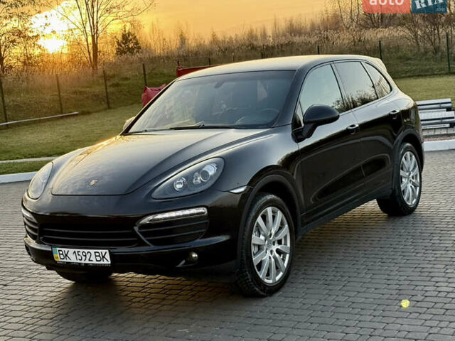 Чорний Порше Cayenne, об'ємом двигуна 4.8 л та пробігом 278 тис. км за 14999 $, фото 15 на Automoto.ua