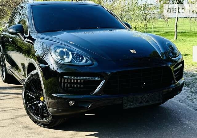 Чорний Порше Cayenne, об'ємом двигуна 4.8 л та пробігом 105 тис. км за 26500 $, фото 80 на Automoto.ua