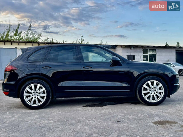 Чорний Порше Cayenne, об'ємом двигуна 4.8 л та пробігом 278 тис. км за 14500 $, фото 23 на Automoto.ua