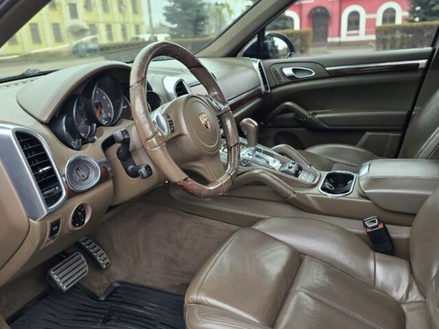Чорний Порше Cayenne, об'ємом двигуна 4.8 л та пробігом 160 тис. км за 14500 $, фото 15 на Automoto.ua