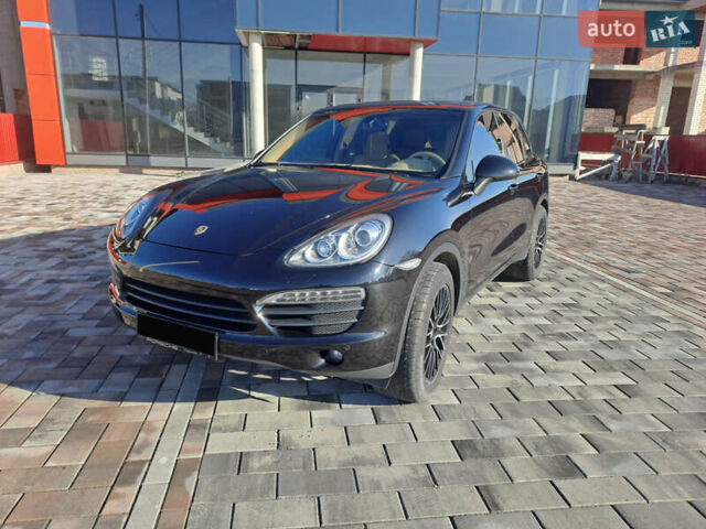 Чорний Порше Cayenne, об'ємом двигуна 4.81 л та пробігом 133 тис. км за 15500 $, фото 6 на Automoto.ua