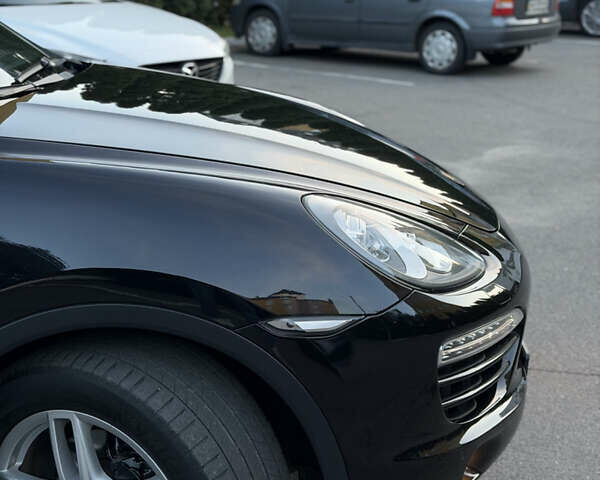 Чорний Порше Cayenne, об'ємом двигуна 3 л та пробігом 190 тис. км за 23900 $, фото 11 на Automoto.ua