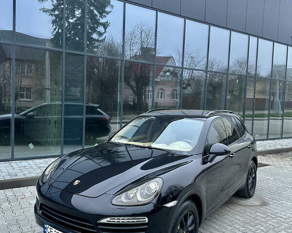 Черный Порше Каен, объемом двигателя 2.97 л и пробегом 302 тыс. км за 18000 $, фото 2 на Automoto.ua